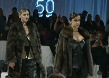 Καστοριά: Η επίδειξη μόδας στην 50η Διεθνή έκθεση Γούνας. Βίντεο