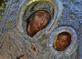 Διαρρήκτες πήραν τάματα από εικόνα της Παναγίας στον ναό Παναγούδας – Γοργοϋπήκοος