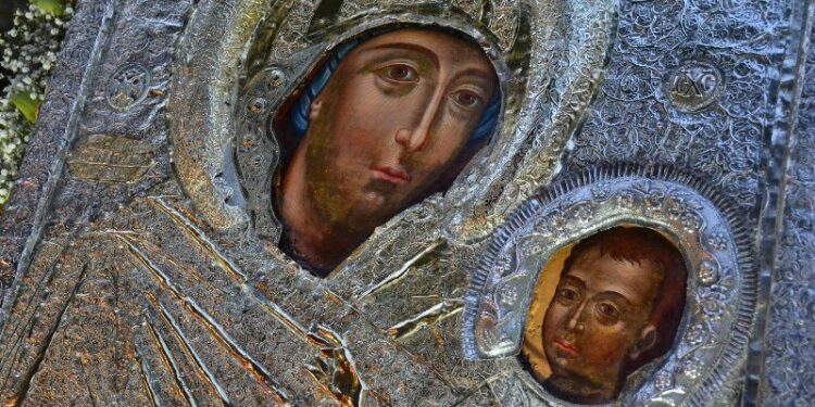 Διαρρήκτες πήραν τάματα από εικόνα της Παναγίας στον ναό Παναγούδας – Γοργοϋπήκοος