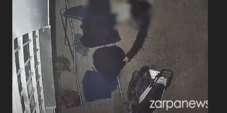 Βίντεο με γυναίκα να κλέβει μπουγάδα στην Κρήτη – Διάλεγε… ποια ρούχα θα πάρει