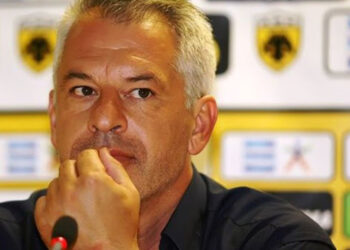 Απίστευτη τραγωδία για Μανώλη Παπαδόπουλο, πνίγηκε την ώρα που έτρωγε και έχασε τη ζωή του!