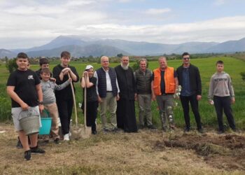 Μαθητές του Δήμου Βοΐου σε Δράση: Δενδροφύτευση από το Γυμνάσιο και το Δημοτικό Νεάπολης σε Συνεργασία με τον Δήμο και τον Κυνηγετικό Σύλλογο Τσοτυλίου