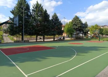 Δήμος Βοΐου: Αντικατάσταση προβολέων στο γήπεδο μπάσκετ Καλονερίου