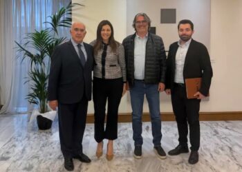 Μιχάλης Παπαδόπουλος: Συνάντηση εργασίας με την Υπουργό Παιδείας Σοφία Ζαχαράκη