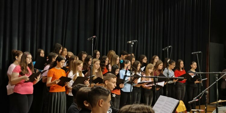 Πραγματοποιήθηκε η Εαρινή Συναυλία του Μουσικού Σχολείου Σιάτιστας. Φωτογραφίες