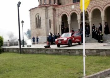 Σιάτιστα: Μοναχές και ιερείς ενημερώθηκαν στην αντιμετώπιση απατεώνων και στην κατάσβεση πυρκαγιών