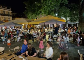 Σιάτιστα: Υπέροχη βραδιά για την Παγκόσμια ημέρα Εθελοντή Αιμοδότη.  Βίντεο και φωτογραφίες