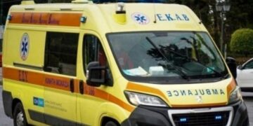 Στο νοσοκομείο 12χρονη μετά από πτώση από ταράτσα