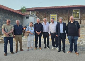 Συνάντηση του Περιφερειάρχη με τους δικαιούχους των 188 στρεμμάτων της Κοινότητας Αναργύρων