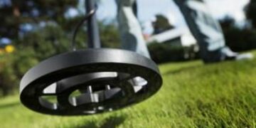 53χρόνος βρήκε χρυσό δαχτυλίδι που άνηκε σε μέλος της βασιλικής οικογένειας