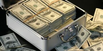 Κέρδισε το λόττο τέσσερις φορές – Σκίζουν τα… διπλώματα οι μαθηματικοί