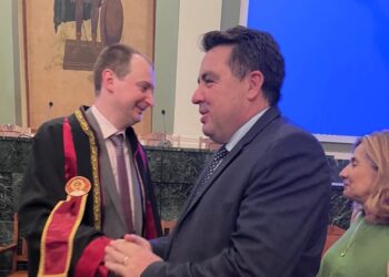 Λάζαρος Γκερεχτές: Ο Χρήστος Κυρατσούς αποτελεί ένα από τα πλέον αναγνωρισμένα ηγετικά μέλη της Επιστημονικής Κοινότητας στο τομέα της Δημόσιας Υγείας.