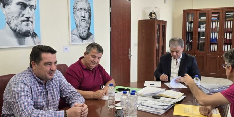 Περιφέρεια Δυτικής Μακεδονίας: Υπεγράφη η σύμβαση για τον «Σχεδιασμό επέκτασης στο δίκτυο Μονοπάτια Ειρήνης»