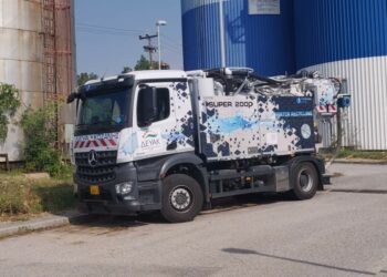 Δύο νέα οχήματα καθαρισμού φρεατίων και υπονόμων απέκτησε η ΔΕΥΑΚ. – Σύγχρονης τεχνολογίας με σύστημα ανακύκλωσης νερού