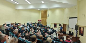 Με μεγάλο ενδιαφέρον και συμμετοχή πραγματοποιήθηκε η εκδήλωση της Ε.Π. Δυτικής Μακεδονίας του ΚΚΕ ενάντια στα σχέδια για την καρκινογόνα καύση απορριμμάτων