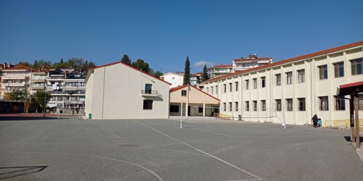 Πρόγραμμα “Μαριέττα Γιαννάκου”:  Εντός του Ιουνίου ξεκινούν εργασίες  ανακαίνισης και αναβάθμισης του 1ου Ημερήσιου Γυμνασίου Γρεβενών