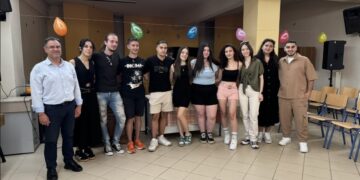 Η τελετή αποφοίτησης των μαθητών και μαθητριών της Γ Λυκείου του Μουσικού Σχολείου Σιάτιστας