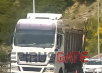 Εκτροπή φορτηγού στην Εγνατία Οδό  – Ουρές και προσωρινή διακοπή κυκλοφορίας