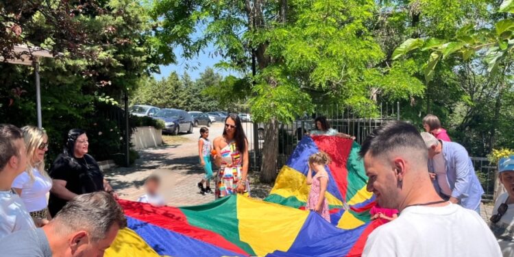 Η «Σύμπλευση» Κοζάνης γιόρτασε τον πρώτο χρόνο λειτουργίας της με μια ξεχωριστή εκδήλωση