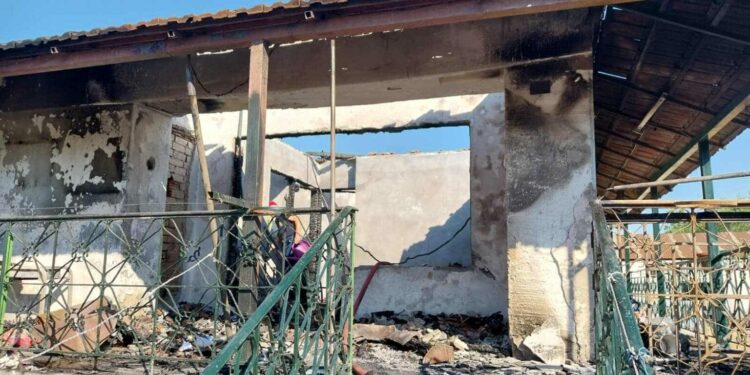 Κοζάνη: Ολοσχερώς κάηκε κατοικία στον Άγιο Δημήτριο (video)