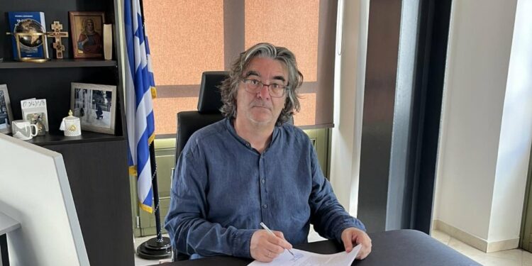 Δήμος Σερβίων: Υπογραφή σύμβασης για αντιπλημμυρικές παρεμβάσεις στην Δ.Κ. Τρανοβάλτου