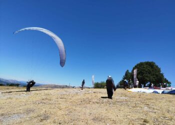 Γαλατινή: Ξεκίνησε το πρωτάθλημα Αλεξίπτωτου Πλαγιάς