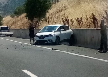 Τροχαίο στην Εγνατία στο ύψος της Καλαμιάς. Φωτογραφίες
