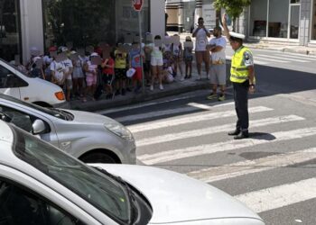 Μαθημα Κυκλοφοριακής Αγωγής του Τμήματος Τροχαίας Κοζάνης