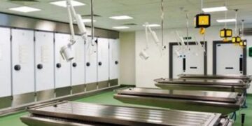 Υγειονομική βόμβα η Ιατροδικαστική Πάτρας: Ξεχασμένα πτώματα και οστά – Ποντίκια έκοβαν βόλτες