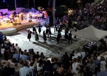 Πολιτιστικό Καλοκαίρι 2025: Με απόλυτη επιτυχία η εκδήλωση «Μουσικό Ταξίδι στην Παράδοση»
