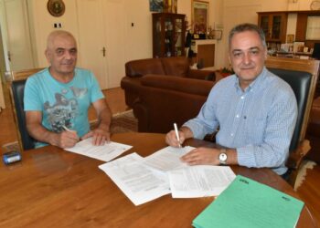 Δήμος Κοζάνης: Υπογραφή σύμβασης για τη συντήρηση του Ειδικού Δημοτικού Σχολείου στην Κοινότητα Τετραλόφου