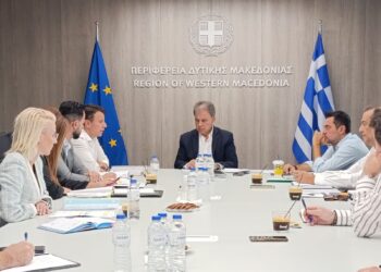 Συνάντηση του Περιφερειάρχη Δυτικής Μακεδονίας Γιώργου Αμανατίδη  με τον Διοικητή της 3ης ΥΠΕ και τους Διοικητές των Νοσοκομείων της Περιφέρειας