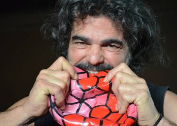 “Football – Το παιχνίδι της ανθρωπότητας” του Θανάση Τριαρίδη- Έρχεται στην Πτολεμαϊδα