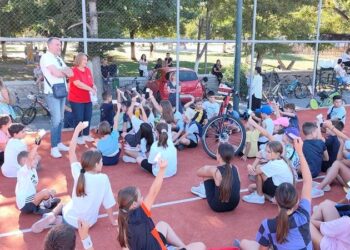 «Περπατάμε, αθλούμαστε, κερδίζουμε». Η Βιώσιμη Κινητικότητα στα Γρεβενά ξεκινά από τα παιδιά!