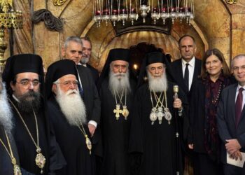 Ὁ Σεβ. Μητροπολίτης Καστορίας κ. Καλλίνικος, μαζὶ μὲ Ἀρχιερεῖς ἐξ΄’ Ἑλλάδος στὰ Ἱεροσόλυμα, γιὰ τὴν Χειροτονία τοῦ νέου Ἀρχιεπισκόπου Σινά κ. Συμεών