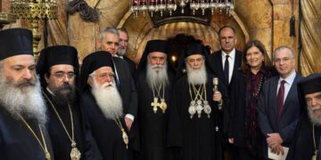 Ὁ Σεβ. Μητροπολίτης Καστορίας κ. Καλλίνικος, μαζὶ μὲ Ἀρχιερεῖς ἐξ΄’ Ἑλλάδος στὰ Ἱεροσόλυμα, γιὰ τὴν Χειροτονία τοῦ νέου Ἀρχιεπισκόπου Σινά κ. Συμεών