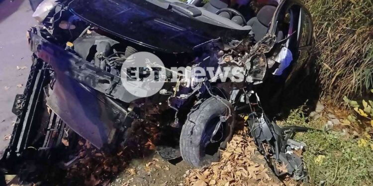 Καστοριά: ΙΧ με τέσσερις επιβαίνοντες χτύπησε σε δέντρο και κατέληξε στη λίμνη