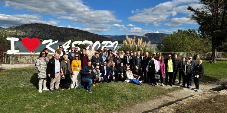 Πραγματοποιήθηκε το 55ο Πανελλήνιο Δημοσιογραφικό Συνέδριο της Ένωσης Συντακτών Επαρχιακού Τύπου στην Καστοριά