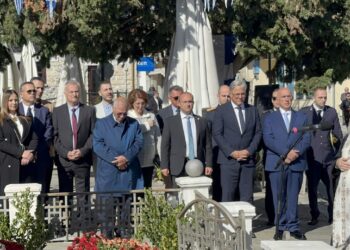 28η Οκτωβρίου: Φωτορεπορτάζ από τις εκδηλώσεις στη Σιάτιστα