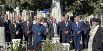 28η Οκτωβρίου: Φωτορεπορτάζ από τις εκδηλώσεις στη Σιάτιστα