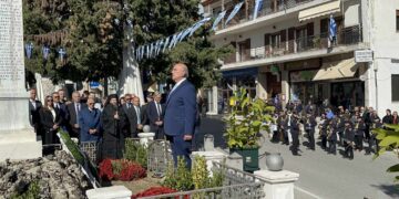 28η Οκτωβρίου: Φωτορεπορτάζ από τις εκδηλώσεις στη Σιάτιστα