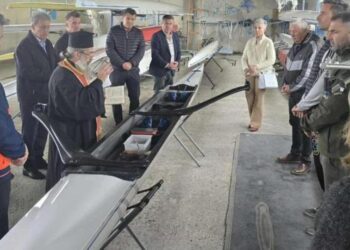 Παραδόθηκε το νέο σύγχρονο κωπηλατικό σκάφος στον Ναυτικό Όμιλο Καστοριάς από την Περιφέρεια Δυτικής Μακεδονίας – Π.Ε. Καστοριάς