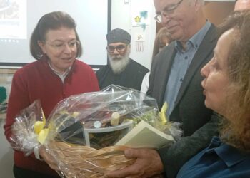 Εορδαία: Εγκαινιάστηκε η δομή Υφαντικής στη Βλάστη από τη Λίνα Μενδώνη