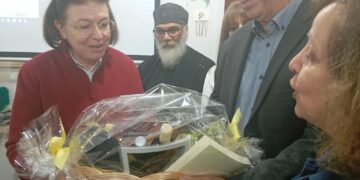 Εορδαία: Εγκαινιάστηκε η δομή Υφαντικής στη Βλάστη από τη Λίνα Μενδώνη