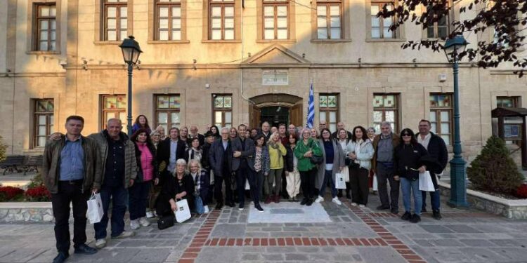 Στη Σιάτιστα εγκαινιάστηκε με επιτυχία ο κύκλος εκδηλώσεων «Λογοτεχνία και Τύπος»