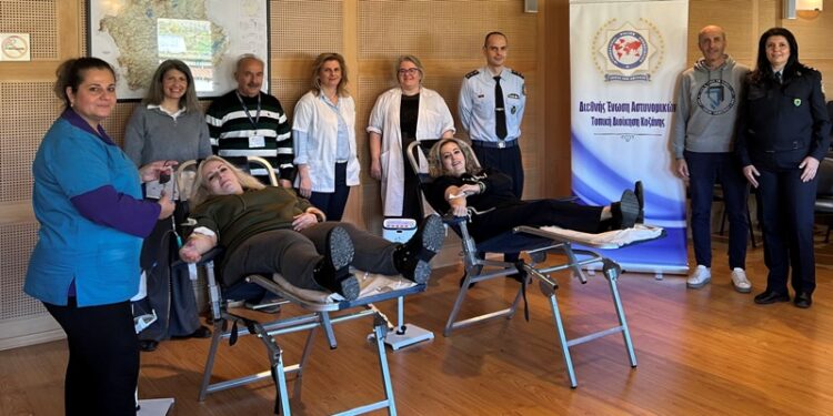 10η εθελοντική αιμοδοσία που διοργάνωσε η Τοπική Διοίκηση Κοζάνης της Διεθνούς Ένωσης Αστυνομικών (ΙΡΑ)