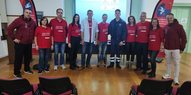 Αιμοδοτικός σύλλογος Σιάτιστας: Με μεγάλη συμμετοχή πραγματοποιήθηκε το 4ο σεμινάριο πρώτων βοηθειών από το ΕΚΑΒ Κοζάνης