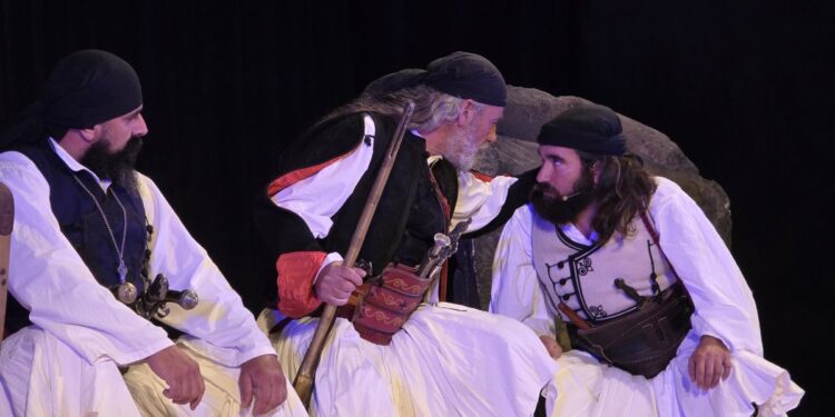 Σιάτιστα: Έναρξη εκδηλώσεων μέσα από το Πανηγύρι του Αη Συμιού για τα 200 χρόνια μνήμης από την έξοδο του Μεσολογγίου. Βίντεο και φωτογραφίες