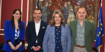 Συνάντηση του Δημάρχου Καστοριάς Γιάννη Κορεντσίδη με την Υφυπουργό Εσωτερικών Βιβή Χαραλαμπογιάννη