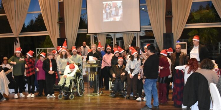 Η Χριστουγεννιάτικη γιορτή του Συλλόγου Γονέων, Κηδεμόνων και Φίλων ΑμεΑ Περιφέρειας Δυτικής Μακεδονίας